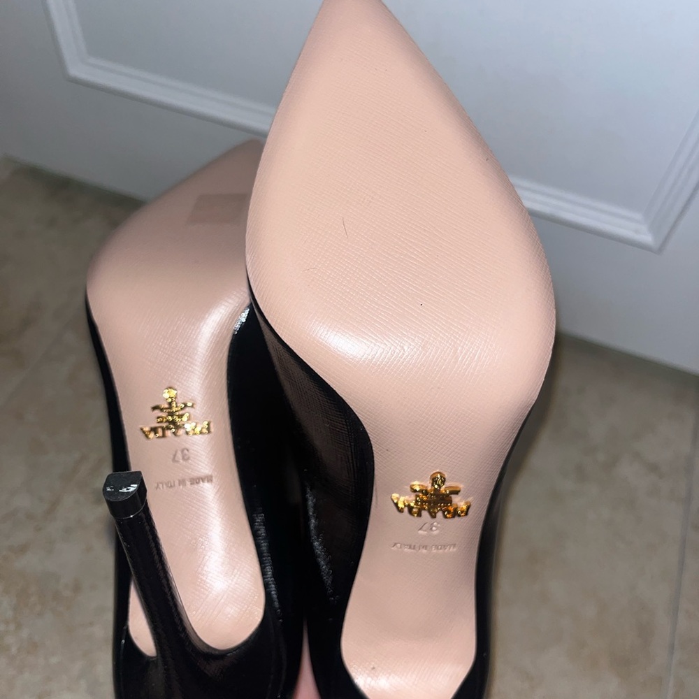 Prada Glossy Black Women's Heels - Picture 8 of 8